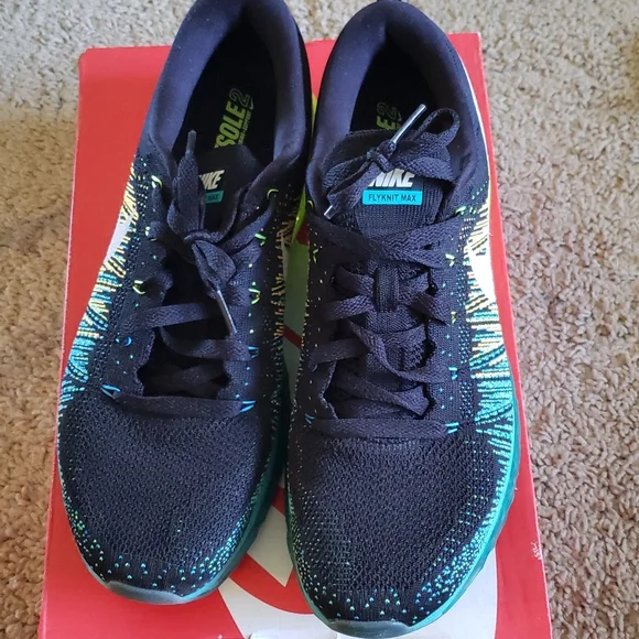 Nike flyknit max - Picture 2 of 5